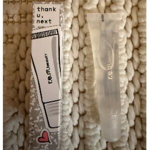 r.e.m. beauty by Ariana Grande Jumbo Utmost Importance Plumping Lip Gloss New